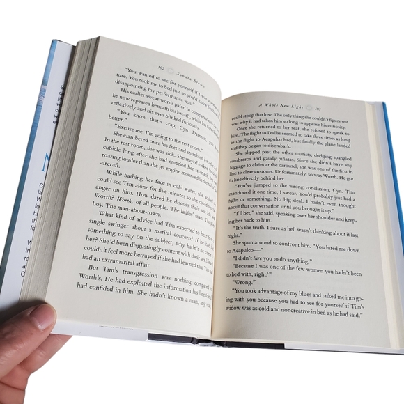 Saundra Brown Book Bundle The Rana Look / A Whole New Light - Picture 5 of 14